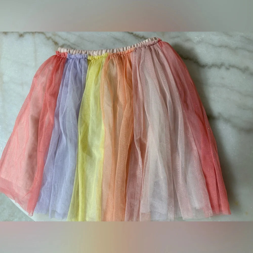 H&M Tulle Skirt Size6-7Y